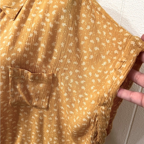 Moral Fiber Blouse Yellow Mustard White Rose/Polka Dot Mini Print tie front 3X - Picture 3 of 9